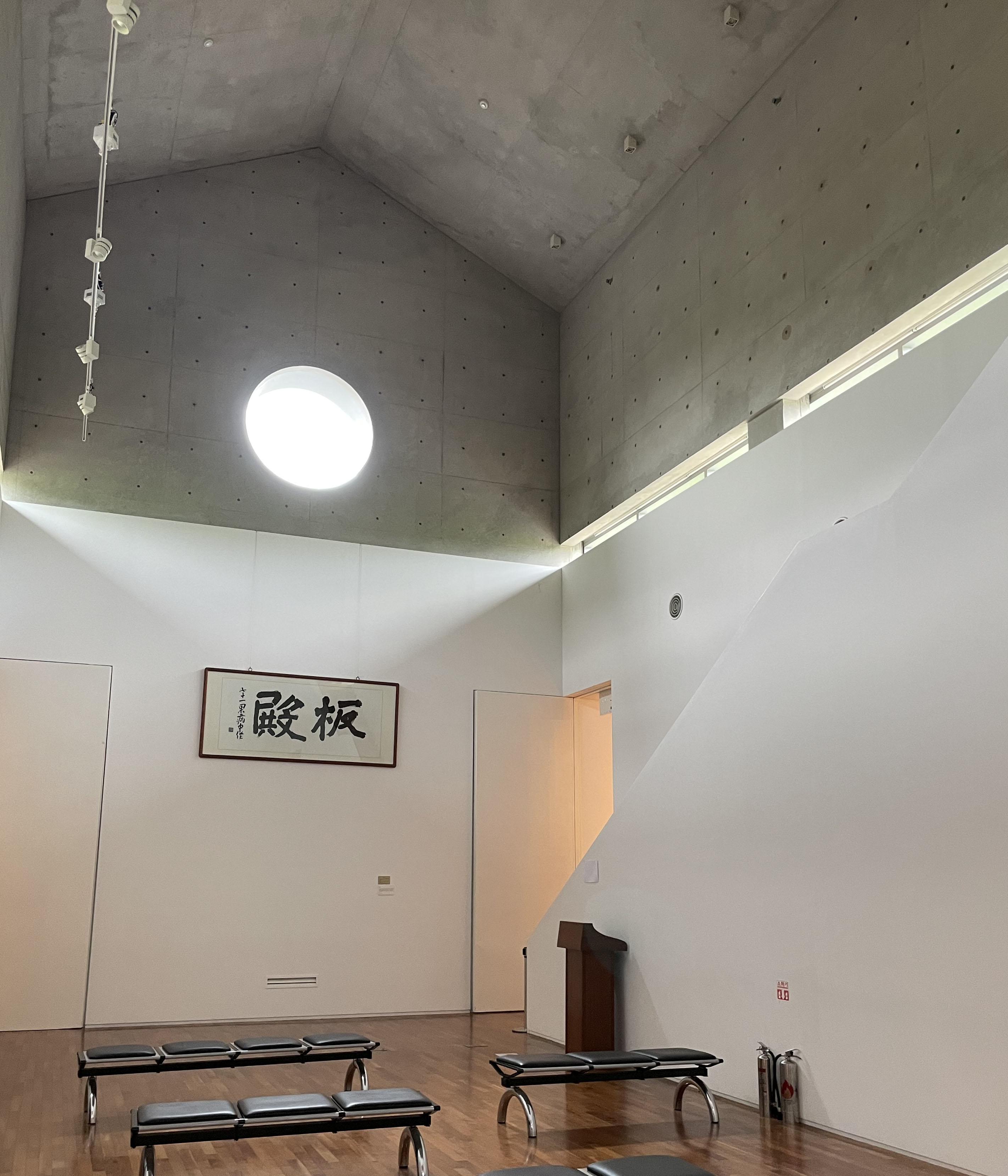 /user/h/holimdesign/editor/2302/2cbce52ec6267abac15da25759141245_1675992522_2907.JPG 이미지크게보기